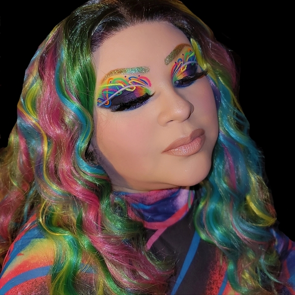 Meet your Posher, Mia! - Picture 2 of 13